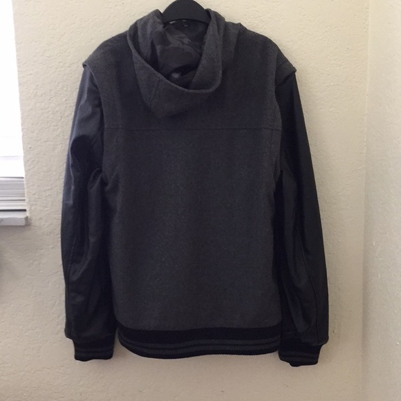 CCS Jacket - Picture 3 of 5